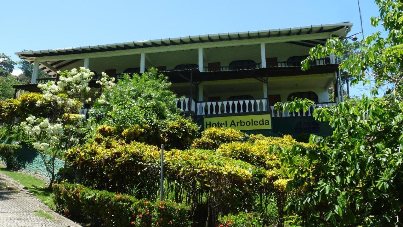 Hotel Arboleda Quepos Exterior foto