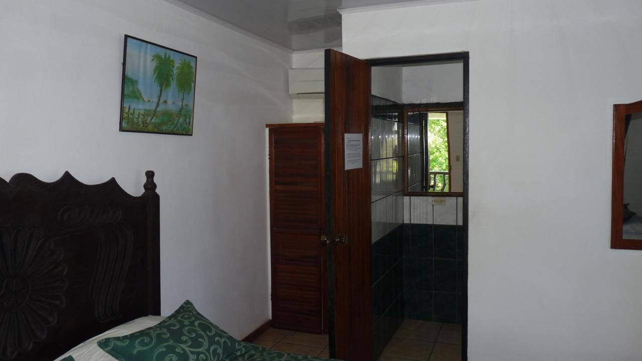 Hotel Arboleda Quepos Exterior foto